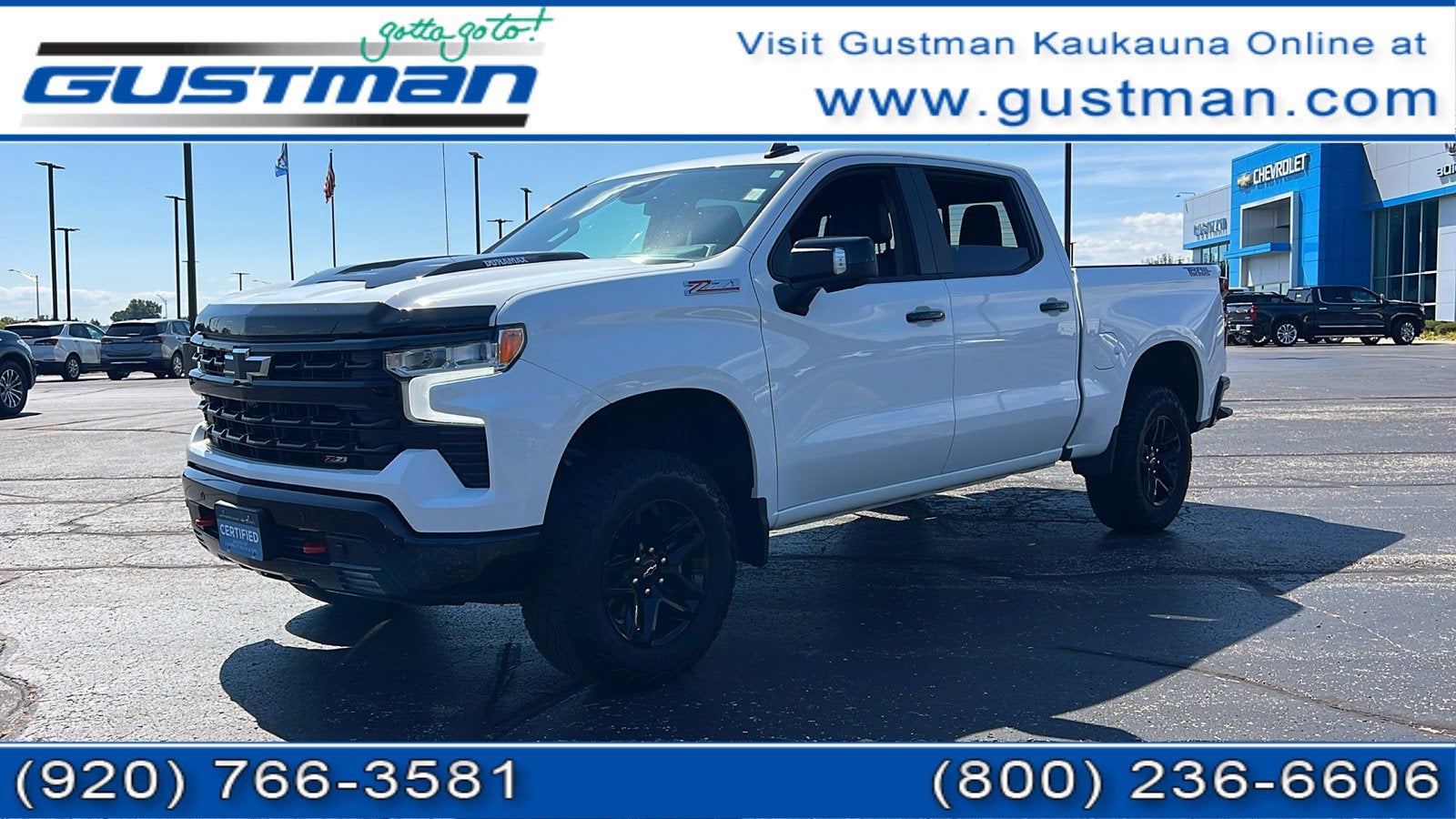 2024 Chevrolet Silverado 1500 LT Trail Boss in Summit White — front three-quarter view
